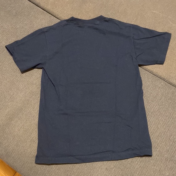 Primitive Apparel - Navy tee with cool print - Picture 7 of 8